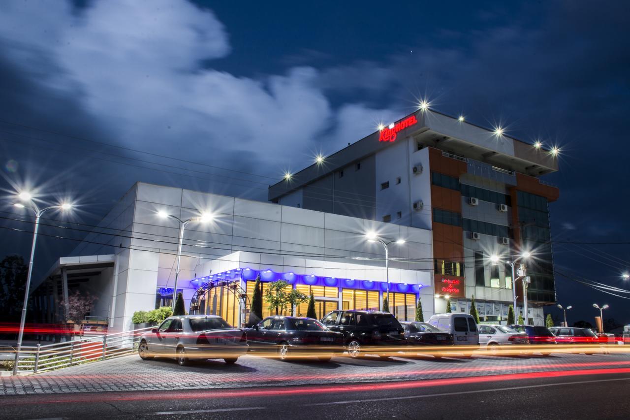 King Hotel Печ Экстерьер фото